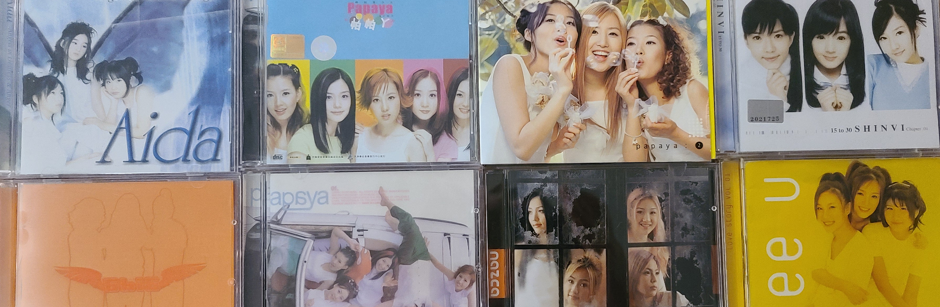 8 albums of various K-Pop Girl Groups